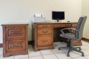 Gallery image of Days Inn by Wyndham Altus in Altus