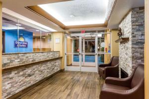 a waiting room at a dog inn and suites at Days Inn by Wyndham Vernal in Vernal