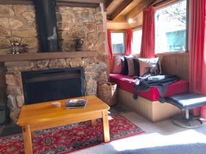 Φωτογραφία από το άλμπουμ του Bindi - Alpine Getaways's Chalet at Tower Rd σε Dinner Plain