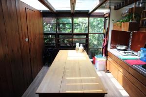 Nhà bếp/bếp nhỏ tại Tree Element +9 ảnh