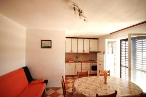 Gallery image of Diving Apartments in Molunat