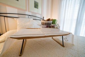 a coffee table in a bedroom with a bed at Chianti Village Morrocco in Tavarnelle in Val di Pesa