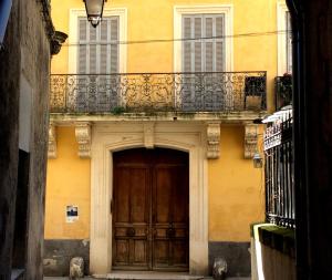 Gallery image of Le Barrème in Arles