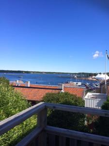 a view of the water from a balcony at Strandhotellet in Öregrund