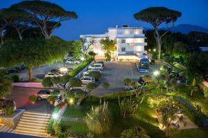 Foto dalla galleria di Hotel Marad a Torre del Greco