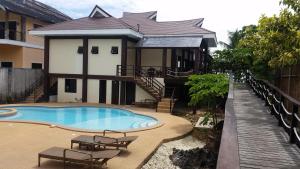 Bazén v ubytování Infinity Sands Resort nebo v jeho okolí