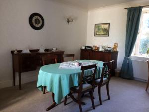 Gallery image of Grey Gables Farmhouse B&B in Inishannon