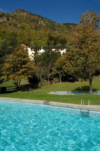 Bazén v ubytování Hotel Caldas nebo v jeho okolí