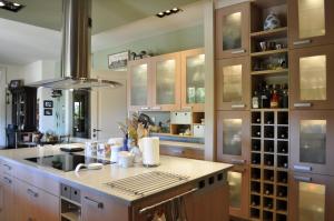 A kitchen or kitchenette at Anna's Mansion