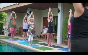 The swimming pool at or close to Happy Eight Resort SHA