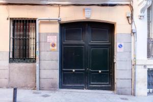 The facade or entrance of Dúplex Unico en Ópera - Palacio