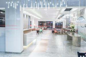 Posezení v ubytování Americana Eilat Hotel
