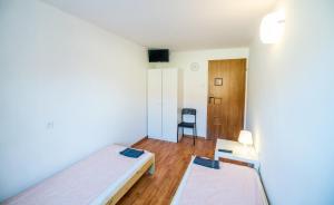 Galería fotográfica de Noclegi WOKU en Świebodzice 35 fotos más