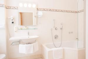 Koupelna v ubytování Hotel Kaiserin Elisabeth