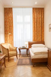 Postel nebo postele na pokoji v ubytování Hotel Kaiserin Elisabeth