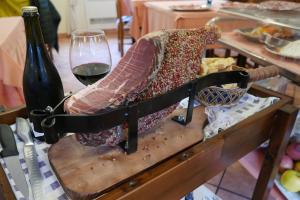 Gallery image of Affittacamere B&B Trattoria della Posta in Maissana +58 photos