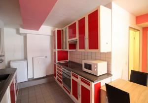 Kuchyň nebo kuchyňský kout v ubytování Hotel Ahrberg Viertel