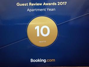 Certifikát, hodnocení, plakát nebo jiný dokument vystavený v ubytování Apartment Yean