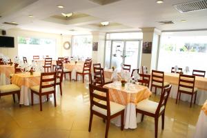 Restaurace v ubytování Hotel Los Jardines