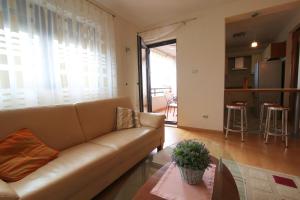 Posedenie v ubytovaní Apartman San Marino 2