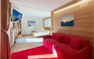 TV a/nebo společenská místnost v ubytování Hotel La Val