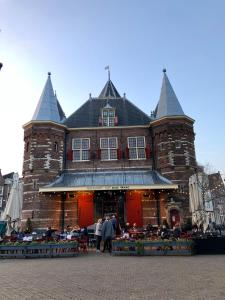 阿姆斯特丹的住宿－阿姆斯特丹中環PH93住宿加早餐旅館，相簿中的一張相片