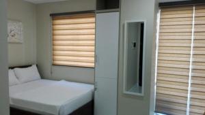 Gallery image of YulZ 516 at Cityscape in Bacolod +12 photos