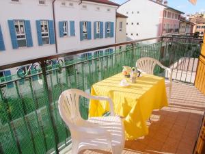 A balcony or terrace at Alessia