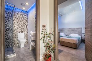 Koupelna v ubytování Savvas Luxury Suites