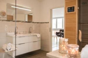 Koupelna v ubytování PIEPers Landidyll Hotel + 21 fotografií