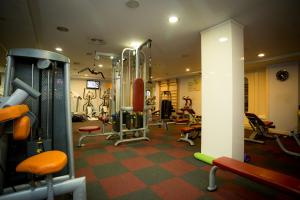 O centro de fitness e/ou as comodidades de fitness de Hotel Colosseo & Spa
