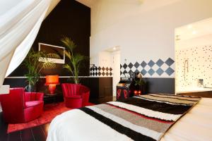 Een bed of bedden in een kamer bij Librije's Hotel
