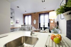 Zdjęcie z galerii obiektu Gran Via Apartment by Flatsweethome w Madrycie