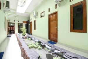 Mynd úr myndasafni af RedDoorz Plus near Taman Sari í Yogyakarta