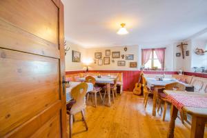 Restaurace v ubytování Berggasthof Butzn Wirt