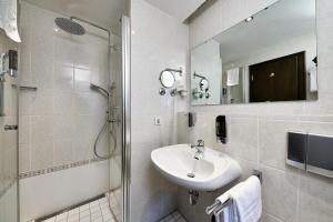 صورة لـ فندق سور بوست في بيرنكاستل كويز