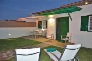 Patio alebo iná vonkajšia časť ubytovania Bungalow ACK