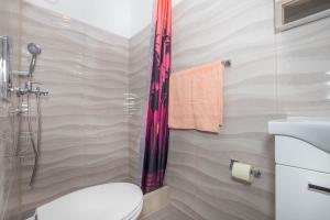 Ein Badezimmer in der Unterkunft Jakov