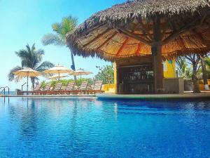 The swimming pool at or close to Hotel Bella vista