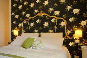 Posteľ alebo postele v izbe v ubytovaní Villa Le Facezie B&B