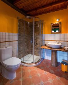 Koupelna v ubytování Hostal Peña Santa