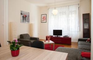 Гостиная зона в Georgina apartment