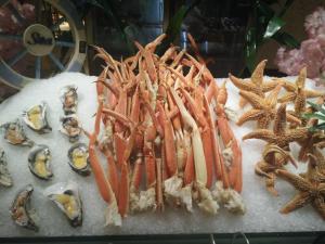 Makanan di atau berdekatan hotel