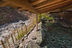 Gambar di galeri bagi Nishiyama Onsen Keiunkan di Hayakawa