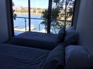 Gallery image of Marina View Apartment on the Maribyrnong River, Melbourne in Melbourne