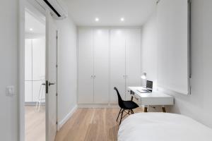 Gallery image of Principe de Vergara Apartment II by Flatsweethome in Madrid