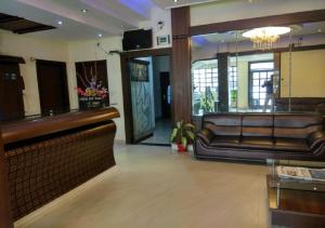 Hotel Raj Palace的休息区