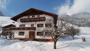 Gallery image of Haus Christof in Holzgau