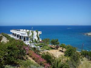 Afbeelding uit fotogalerij van Diana Apartments in Agia Pelagia