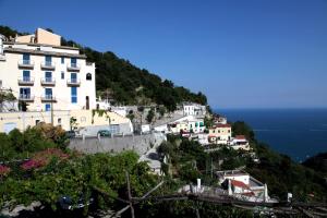 Gallery image of Le terrazze di Cristina in Vietri